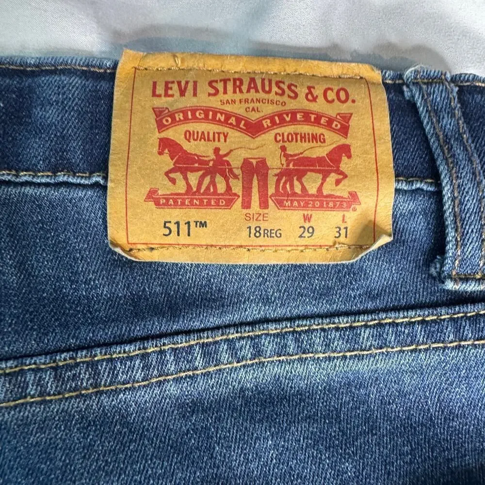 Levi's Youth Boys sz 18 Reg 29